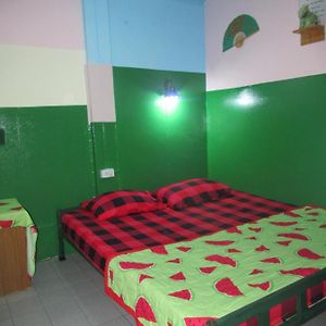 Zimmer mit Queensize-Bett